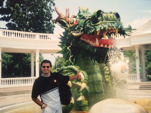 ΣΙΓΚΑΠΟΥΡΗ 1999