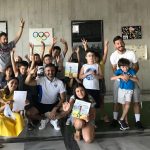 Ο συγγραφέας Νίκος Μιχαλόπουλος παρουσιάζει «Το Πολύχρωμο Παιδί» του στα παιδιά του «Άει Φέρειν» στο ΟΑΚΑ